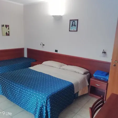 住宿加早餐酒店 Biancofiore 3*